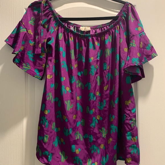 Tops - Cactus Print Shirt---NWOT